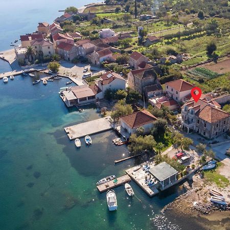 2 Bedroom Beautiful Apartment In Ston Esterno foto