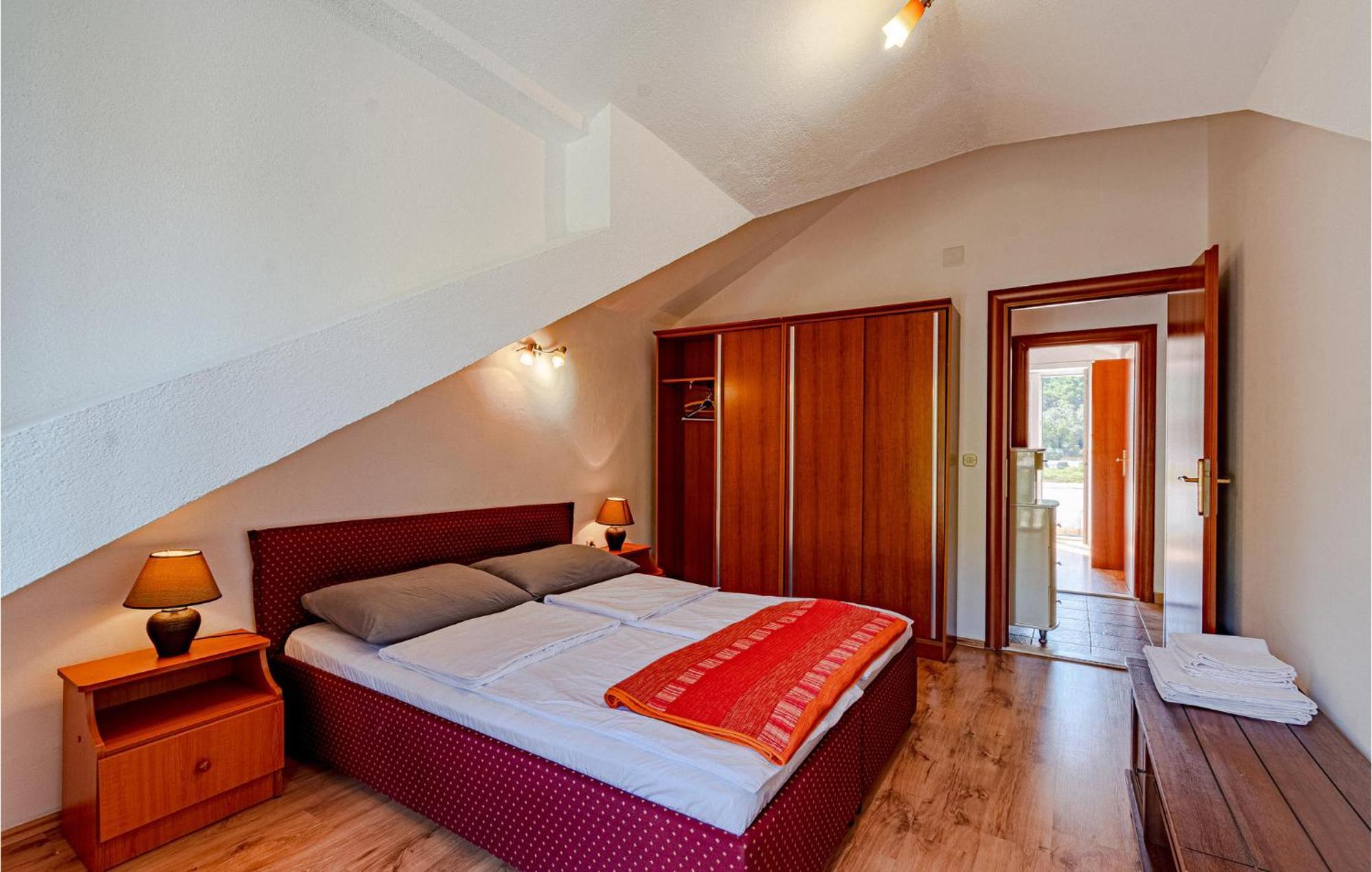 2 Bedroom Beautiful Apartment In Ston Esterno foto