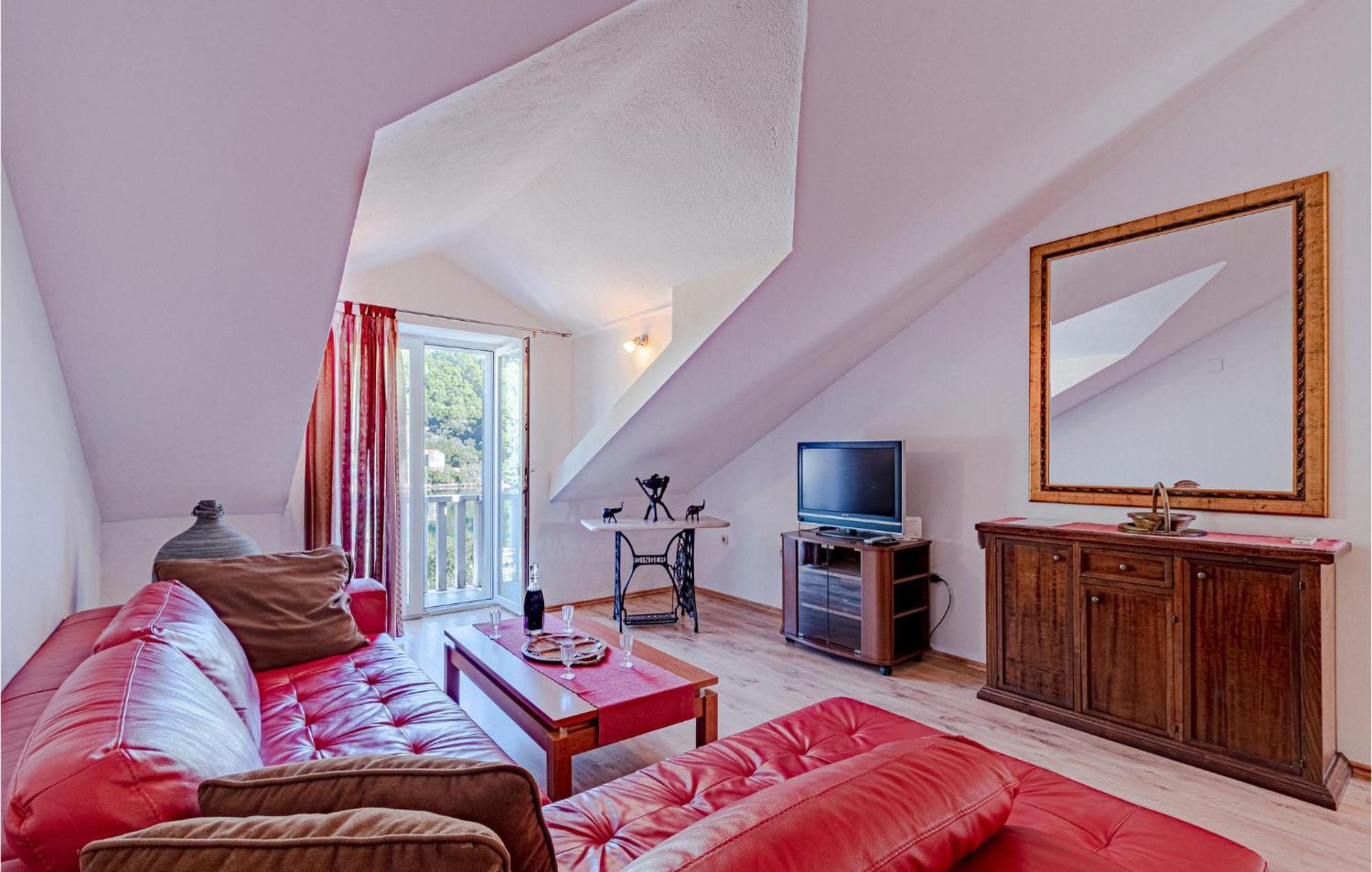2 Bedroom Beautiful Apartment In Ston Esterno foto
